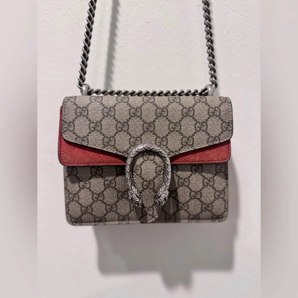 Gucci Dionysus GG Supreme Mini Bag - Picture 3 of 15